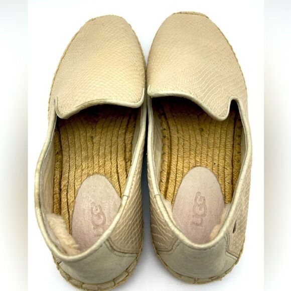 UGG Australia Beige Metallic Espadrille Flats SZ 8/250 - Picture 6 of 12